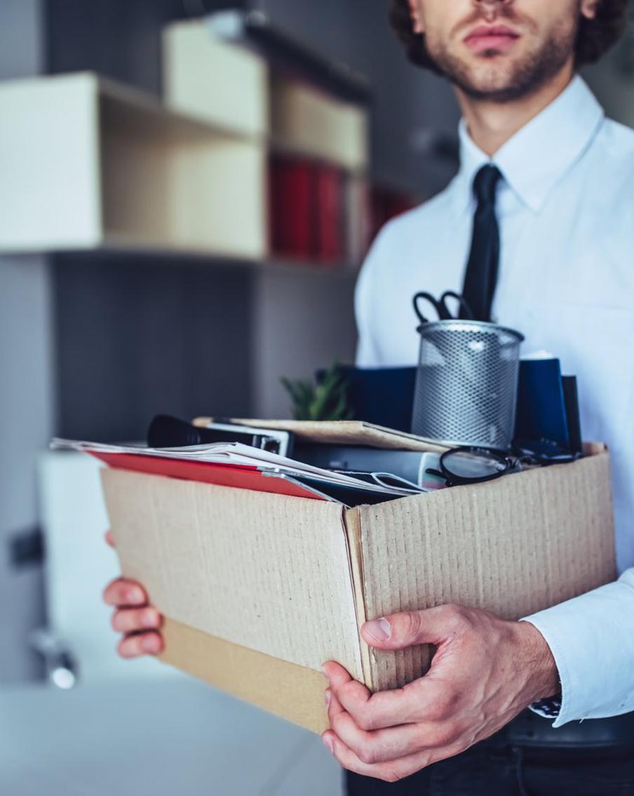 Почему некоторые люди очень часто меняют работу? Поговорили с психологом об особенностях "летунов"