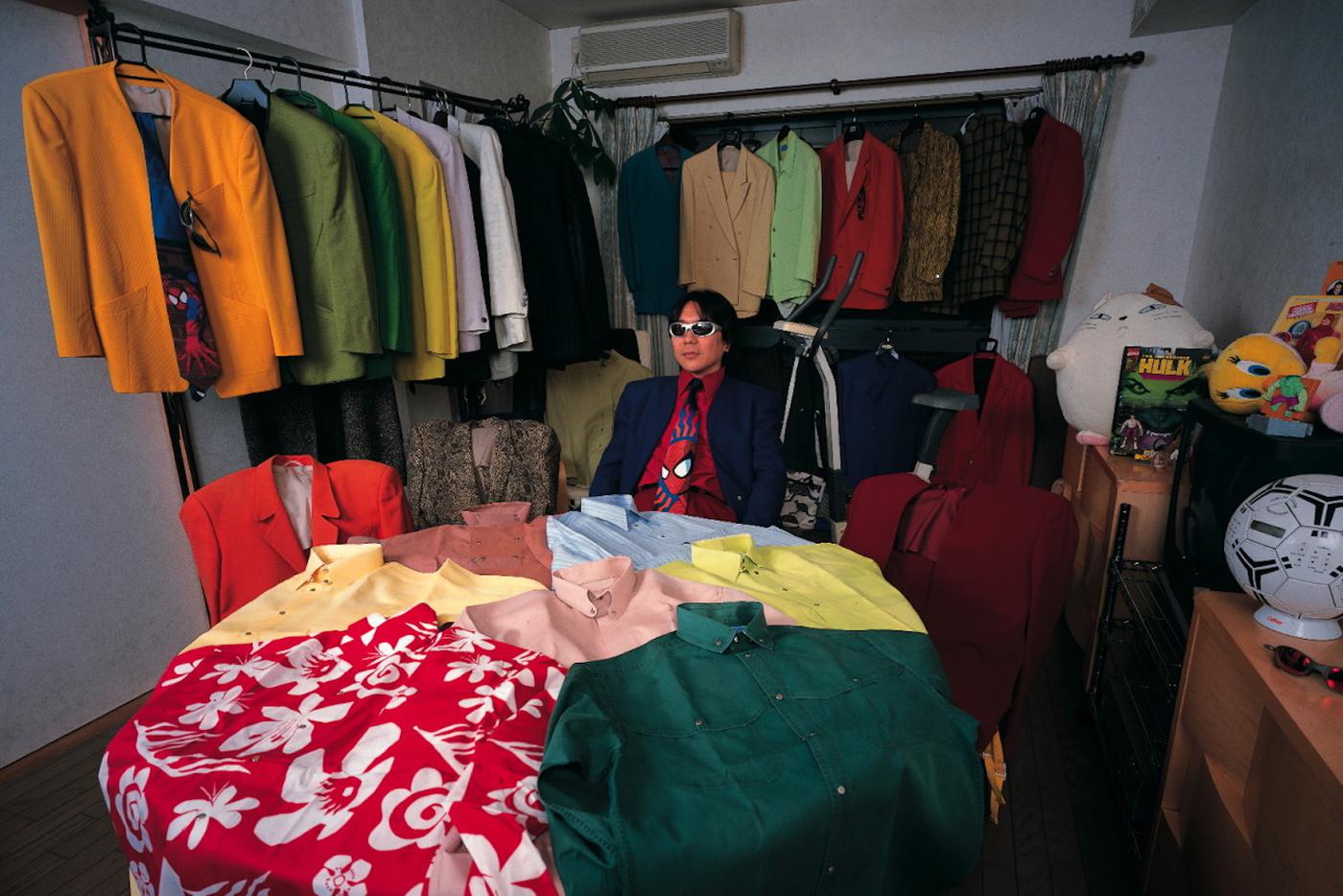 Этот мужчина – преданный фанат Thierry Mugler.