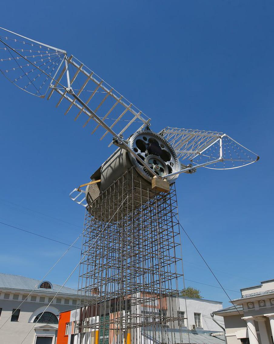 И взлетим, и поплаваем. Художник Александр Пономарёв приглашает в головокружительное путешествие