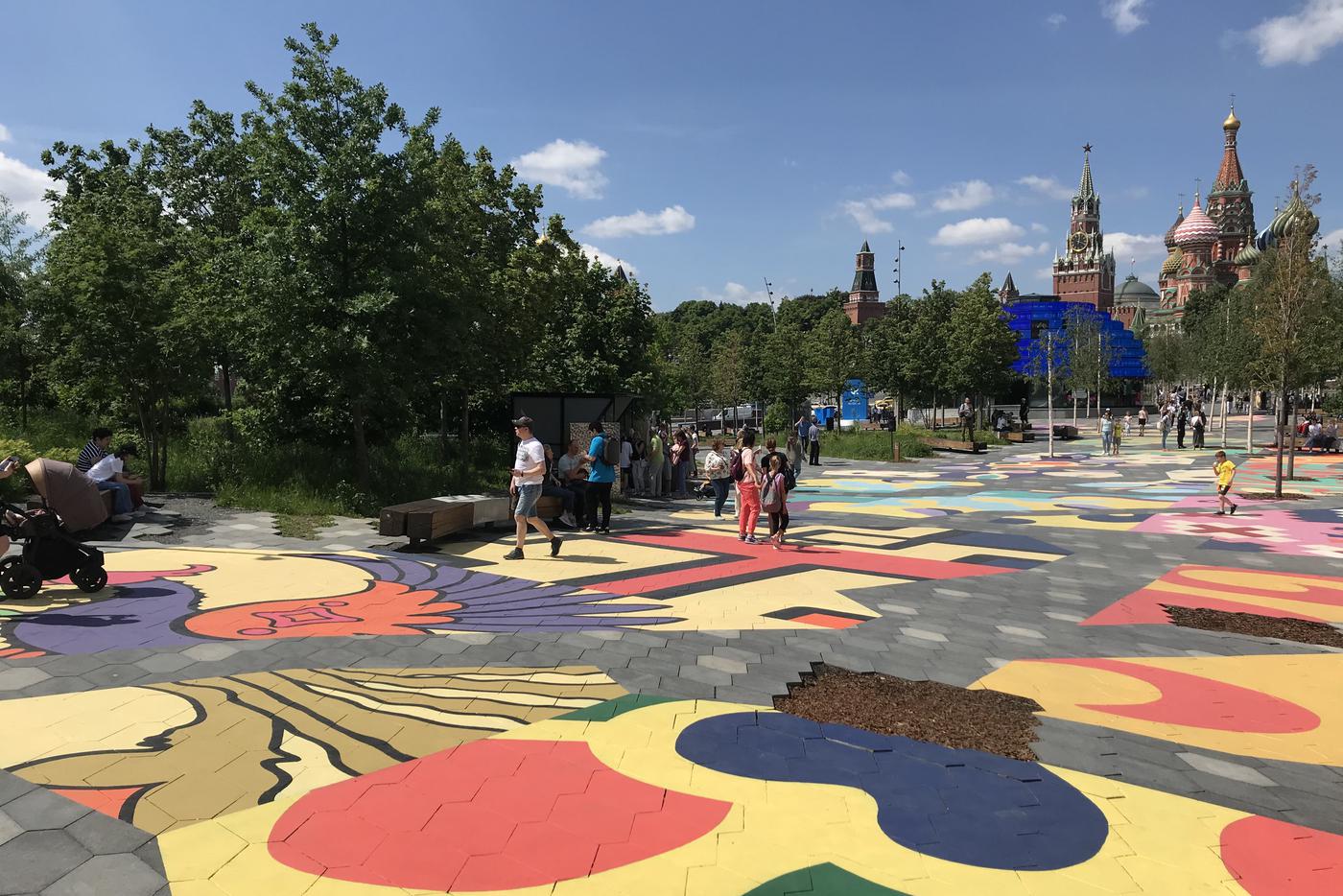 Зарядье выставка. Парк Зарядье проект. Узоры в парке Зарядье. Парка с узорами. Парк Зарядье Москва куда сходить.