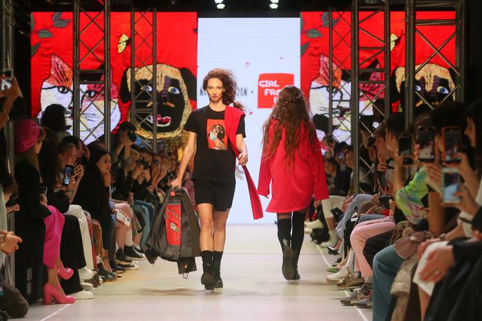 Бабулина вышивка на Неделе моды: 84-летняя Юлия Алёшичева попала в фэшн-индустрию