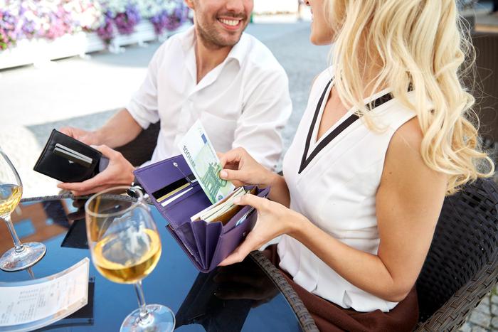 Москва для влюблённых: сколько стоит сходить на свидание