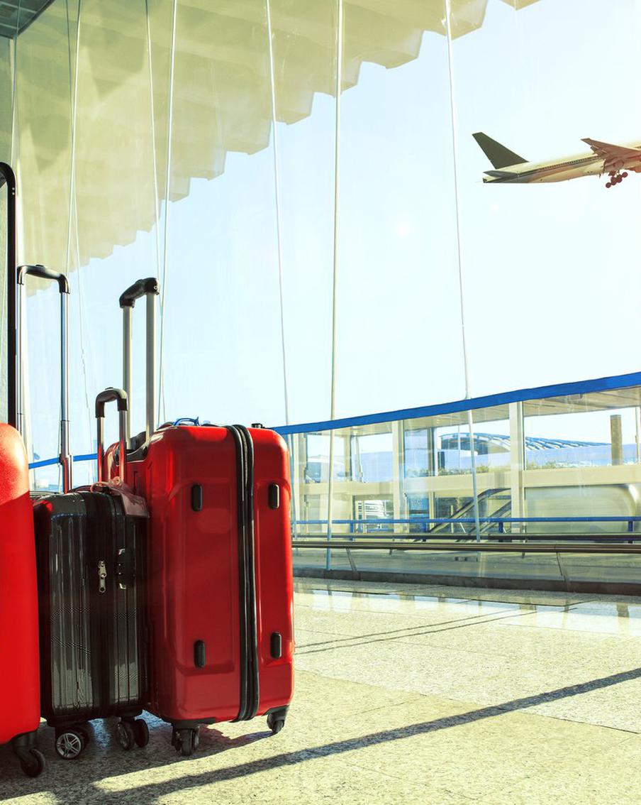 Копим на путешествие: во сколько сейчас обойдётся дорога до Эйфелевой башни