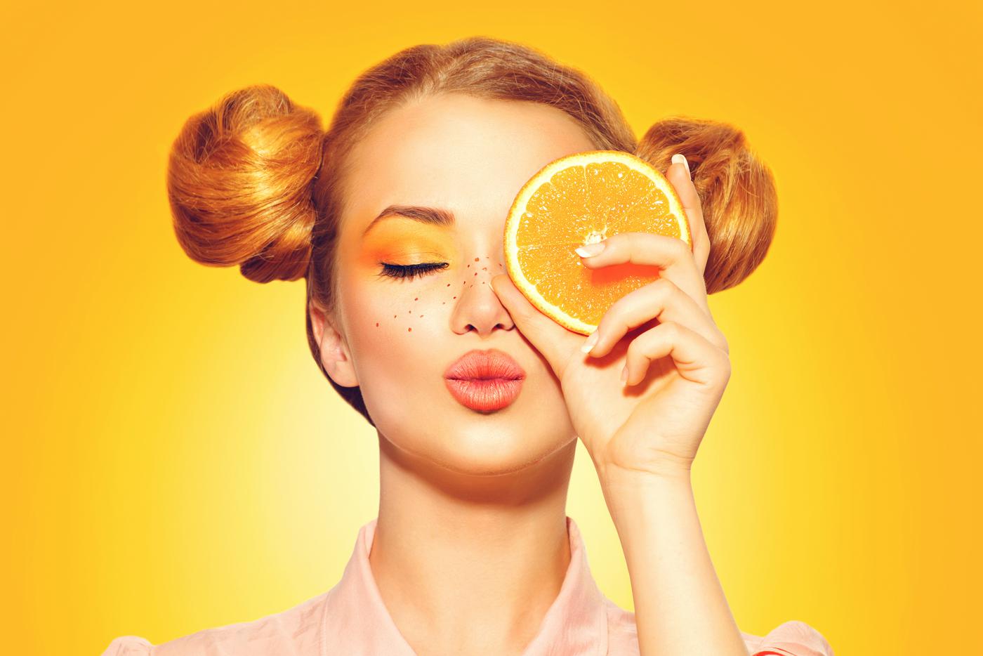 Как сохранить макияж в жару: секреты звёздных визажистов