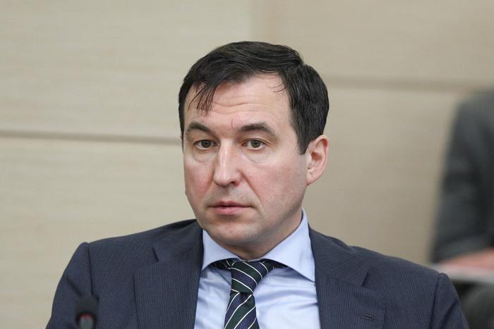 Голосовать на выборах муниципальных депутатов станет проще: люди смогут выбирать, что им удобнее – отдать свой голос в Сети, или прийти на участок лично