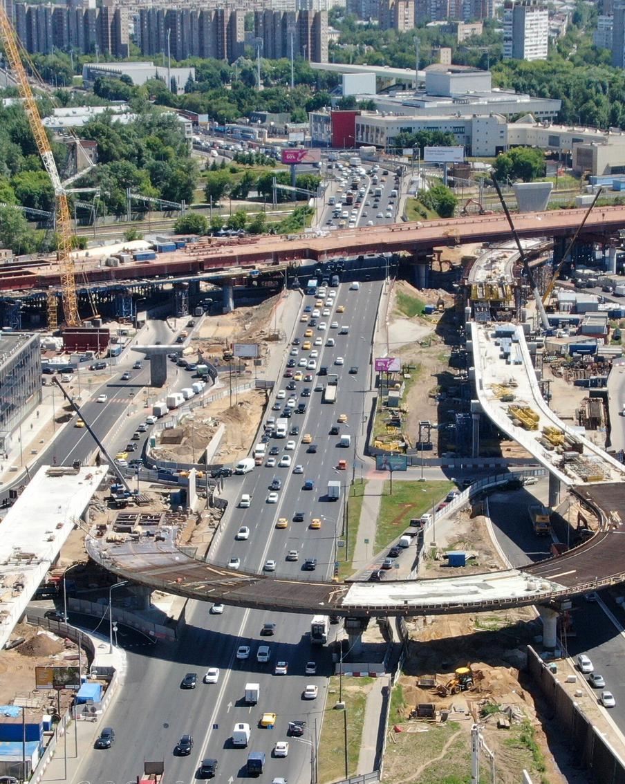 Транспортная система Москвы становится более удобной для жителей города. Появляются эффективные способы регулировать потоки автомашин