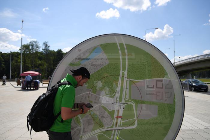 Шестиугольник вместо круга. Московский дизайнер рассказал, каким будет столичное метро через десять лет