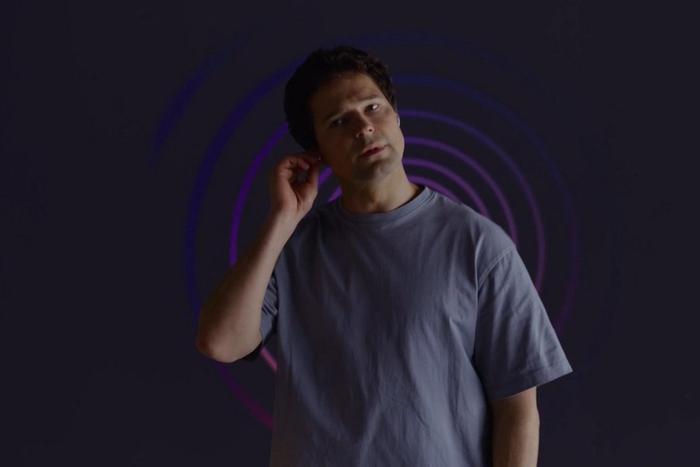 Не узнаю вас в гриме: 5 звёзд, которые удачно сменили амплуа