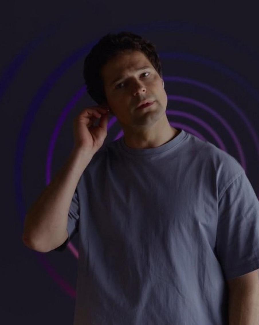 Не узнаю вас в гриме: 5 звёзд, которые удачно сменили амплуа