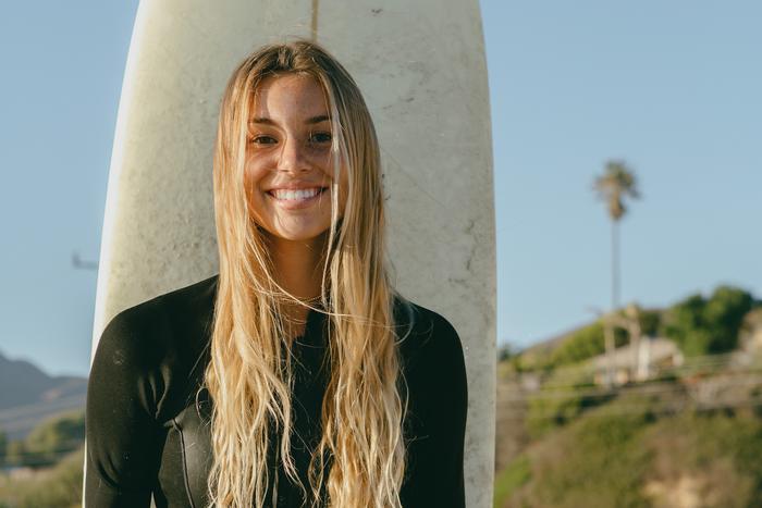 Подружка сёрфера: делаем самую модную укладку лета