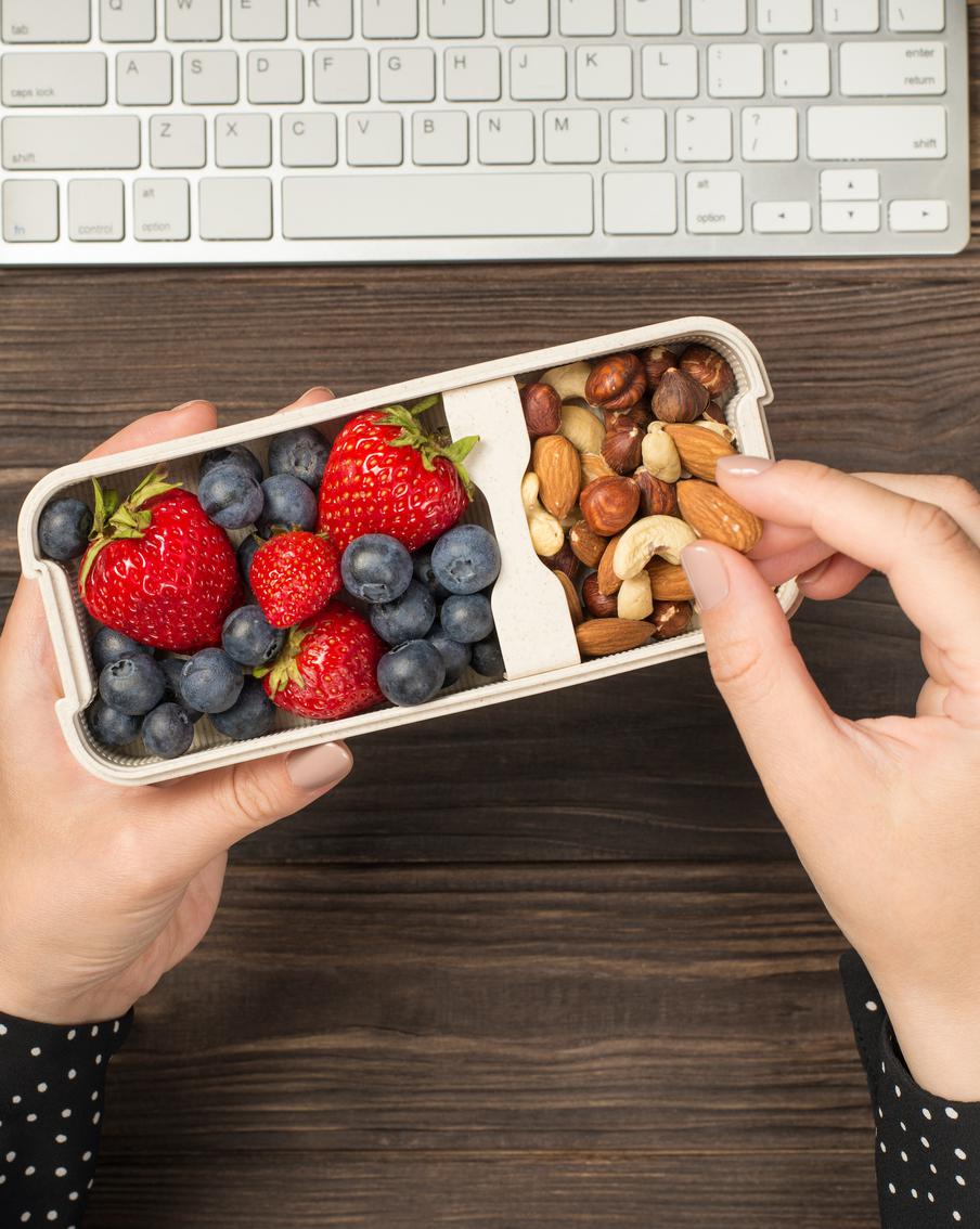 5 сытных и полезных перекусов, которые не навредят фигуре