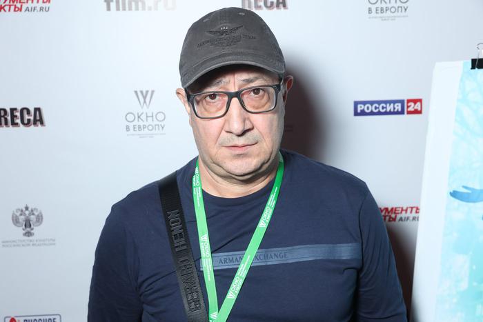 Режиссёр Юсуп Разыков рассуждает о смерти и готовится к премьере своего нового эротического триллера