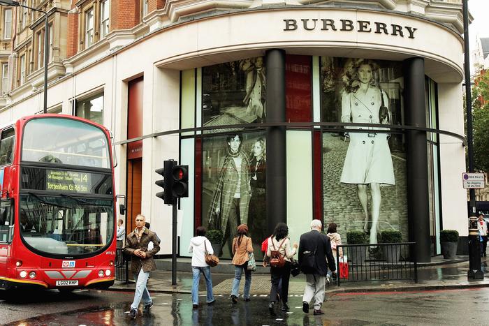 Невысокий рост и неудачная форма носа не помешали моделям стать знаменитостями