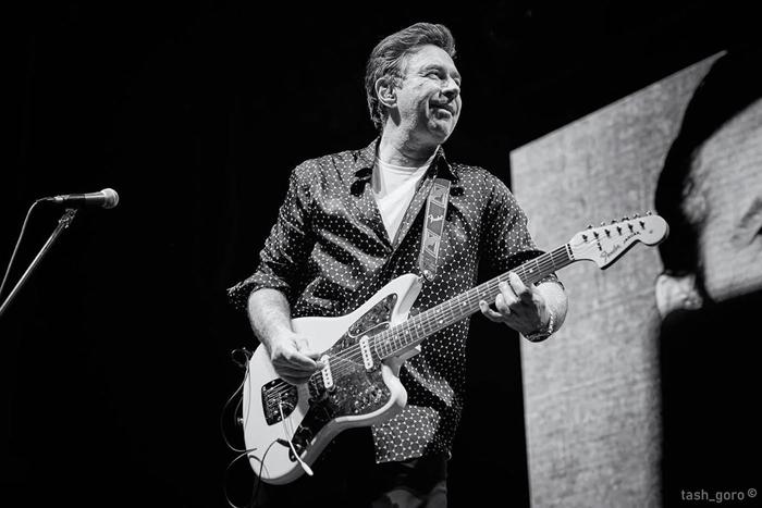 "Поддерживаю форму с помощью вялого фитнеса". Валерий Сюткин ответил на блиц Metro