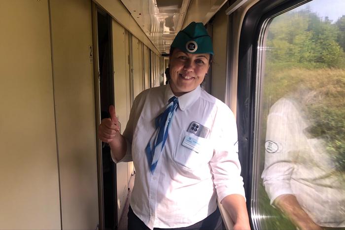 Самая добрая проводница России сумела проложить себе дорогу на ТВ и в кино