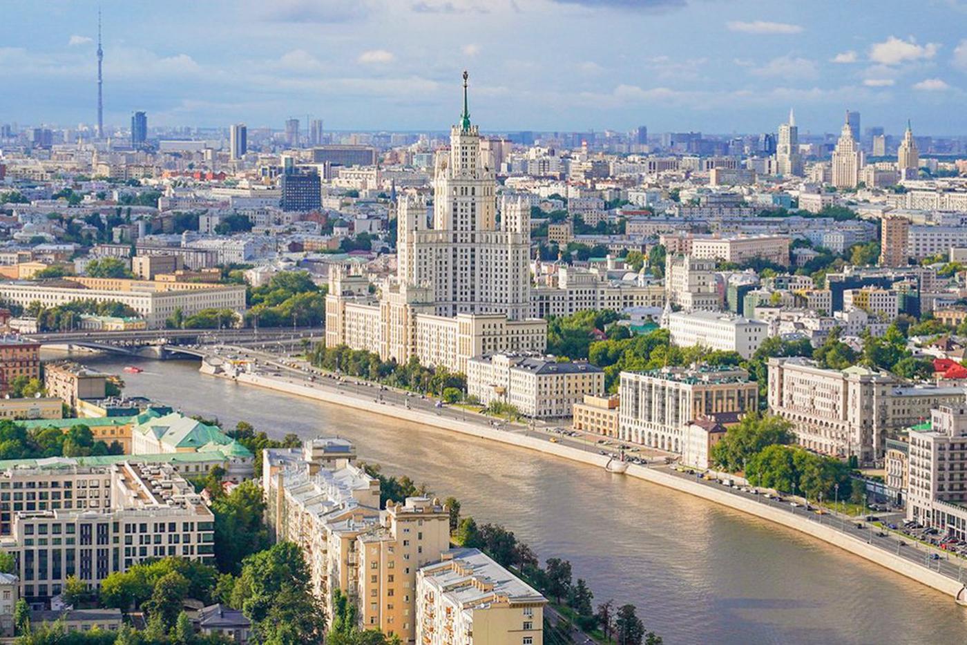 Более 11 тыс. человек обеспечат безопасность 1 сентября в Москве и свыше 13 тыс – на выборах