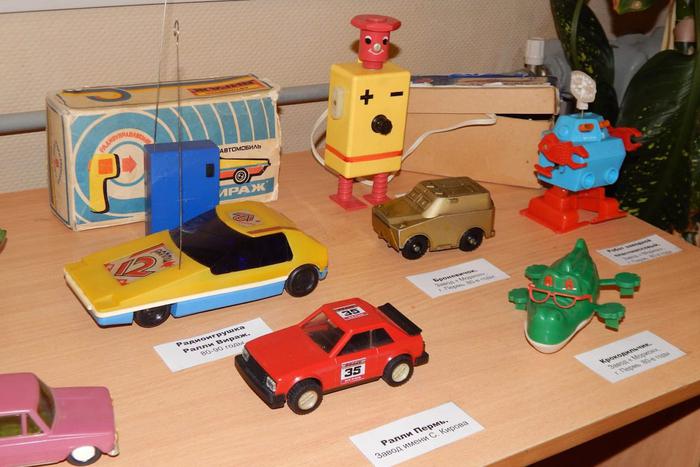 Винтажные игрушки надо искать на Урале