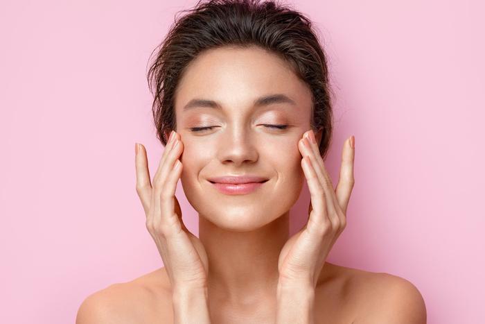 Как снять утреннюю отёчность за несколько минут