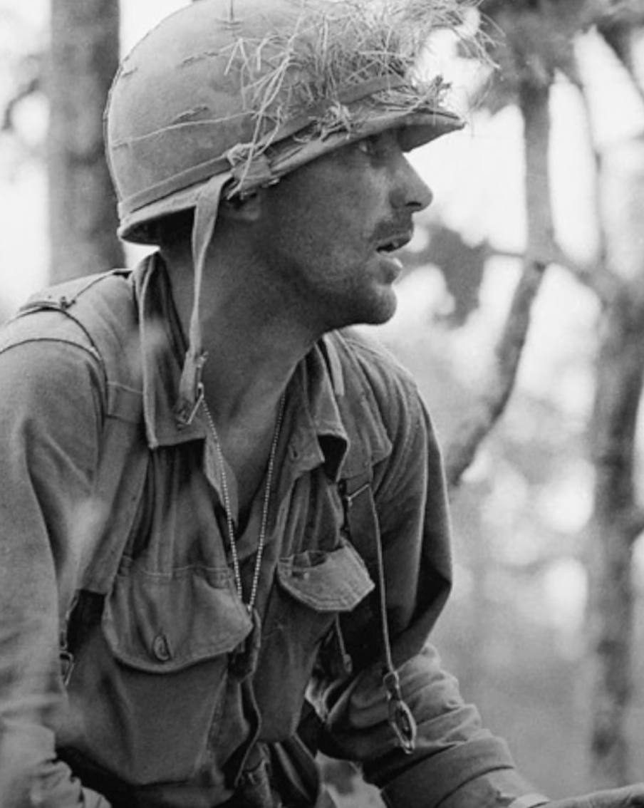 Как офицер спас более 2000 человек во время атаки "Аль-Каиды" на башни-близнецы в Нью-Йорке