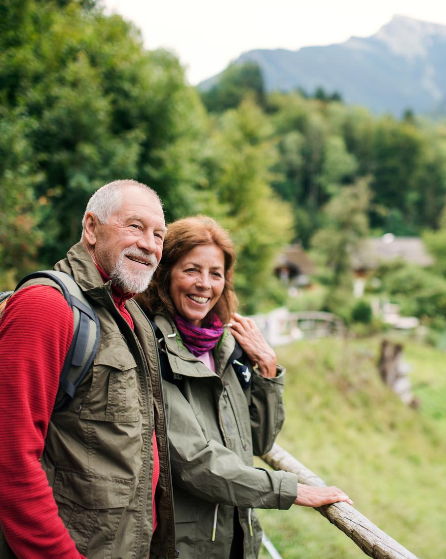 Названы страны, которые предстоящей зимой будут сражаться за европейских пенсионеров