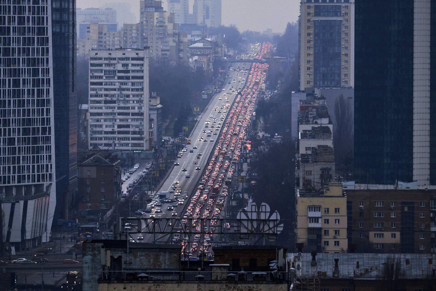 киев в день и в ночи