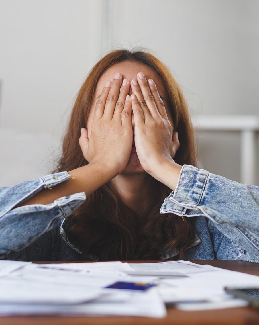 При наличии долгов за ЖКУ могут и в суд подать, и из квартиры выселить