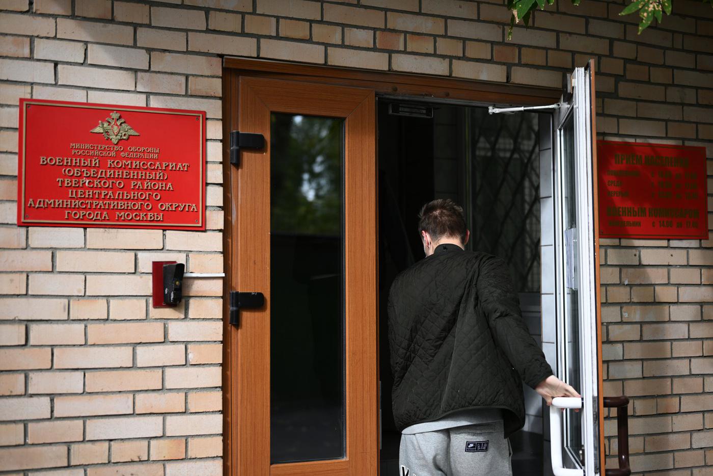 "Офицеры России": Региональные отделения заявляют о готовности формирования добровольческих отрядов