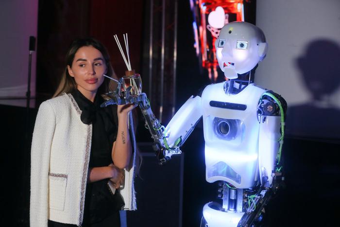 Аромат, разработанный нейросетью, говорит нам о человеческой любви