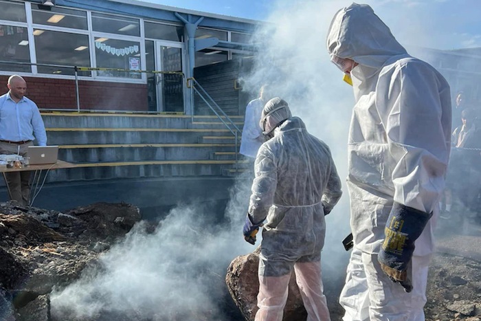 Учителя так хотели впечатлить школьников, что перепугали город