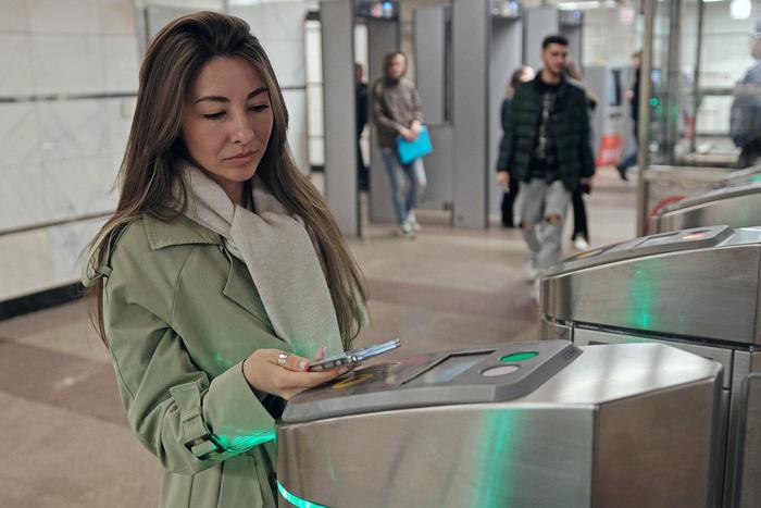 С картой "Мир" получается дешевле: как репортёр Metro научился экономить на проезде