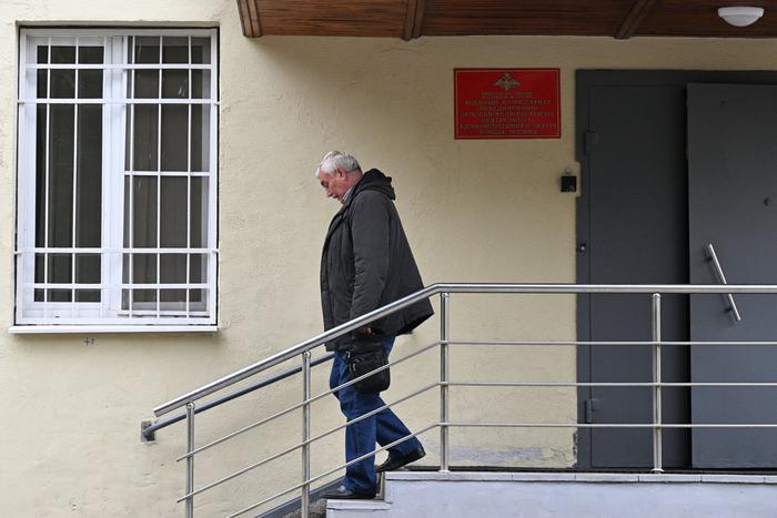 Многодетный отец из Строгино получил отзыв повестки сразу после проверки данных в военкомате