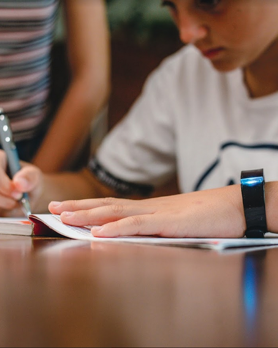 "Умный браслет" подскажет детям, что они уже дошли до точки кипения и пора остановиться