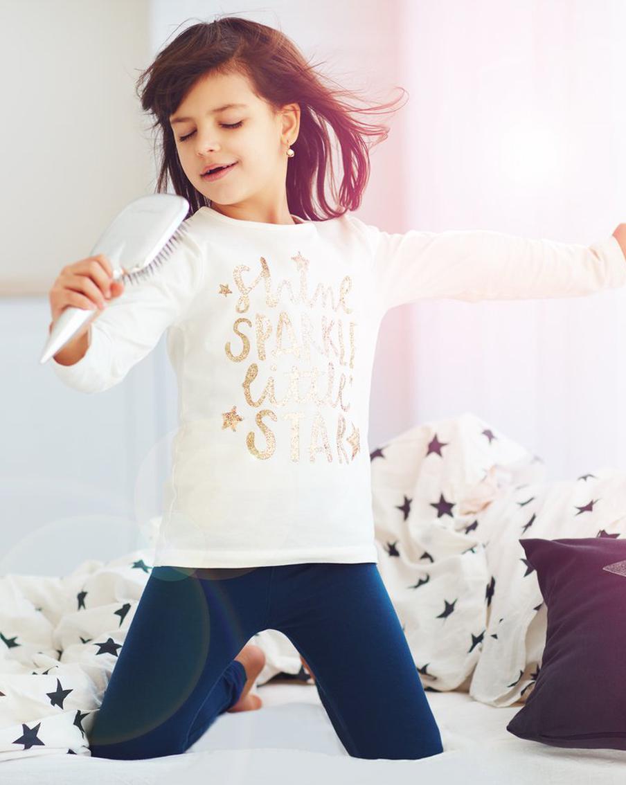 У юных талантов появилась возможность проявить себя. Для этого им придётся пройти кастинг и часть участником нового проекта