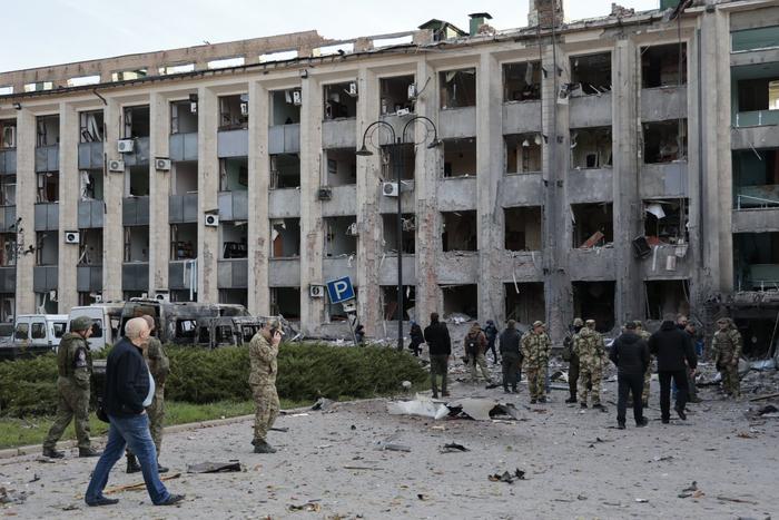 Утром здание администрации в Донецке было обстреляно ВСУ: хроника очередного дня спецоперации на Украине