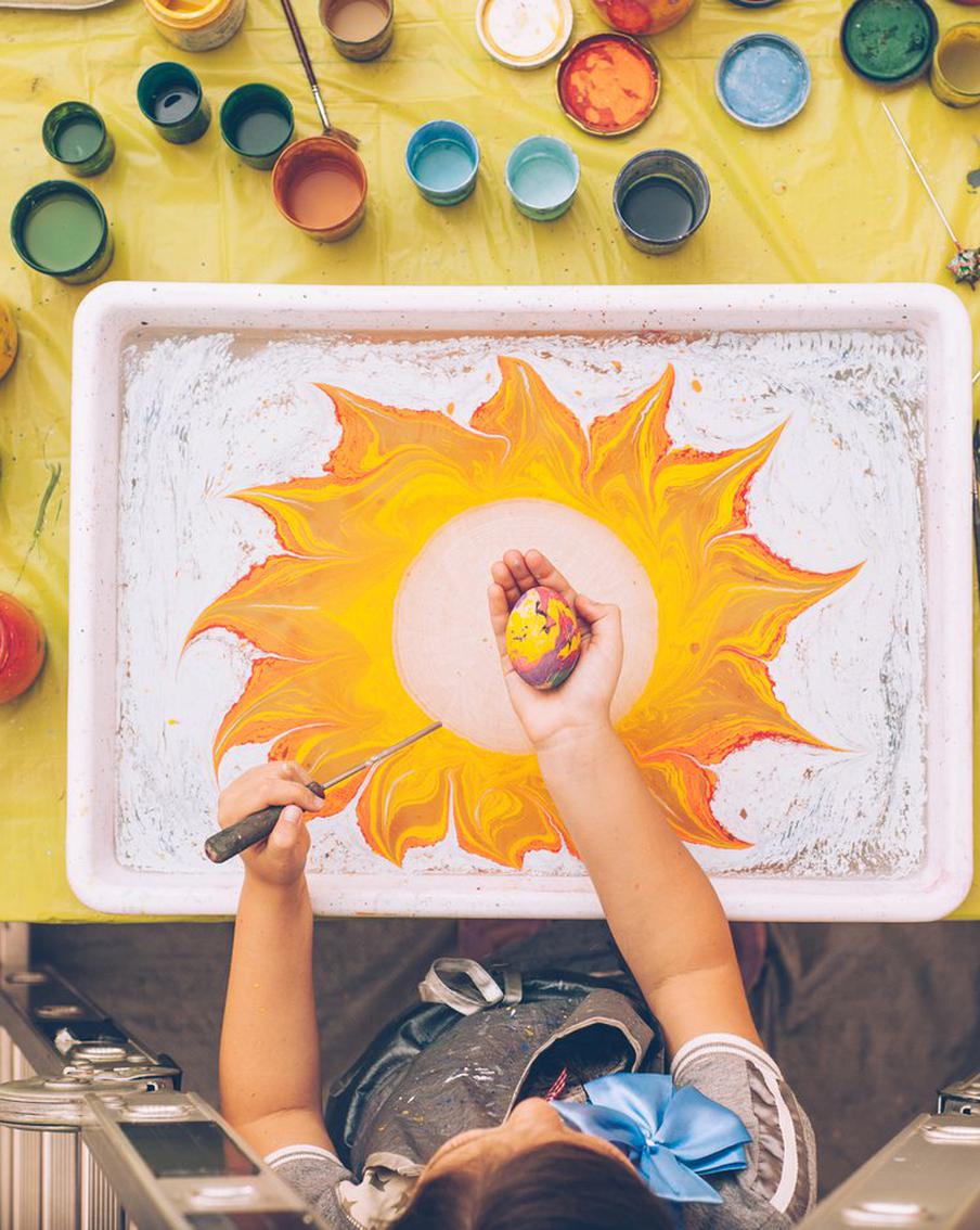 Сварить дома мыло или приготовить свечку в виде мороженого. Выбрали забавные мастер-классы, которые можно провести дома на осенних каникулах