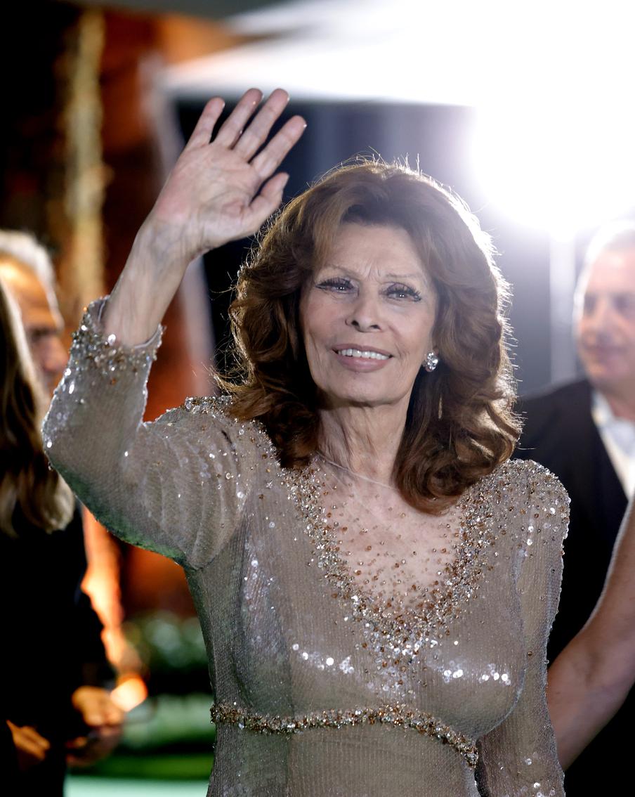 Софи Лорен в молодости и сейчас.