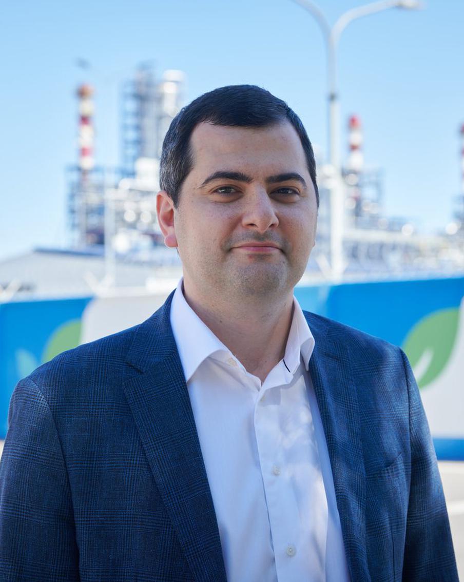 Столичная компания устанавливает светодиодные устройства на  стадионах, вокзалах, торговых и бизнес-центрах и прочих развлекательных объектах уже много лет