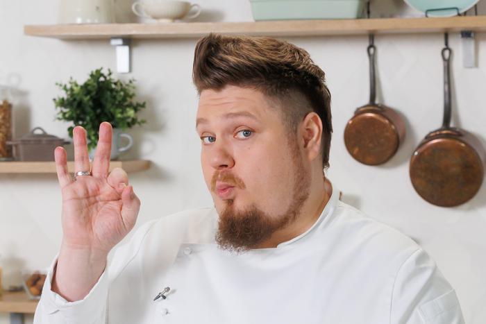 Звёздным шефам можно угодить чебуреками, драниками и лепёшками чепалгаш