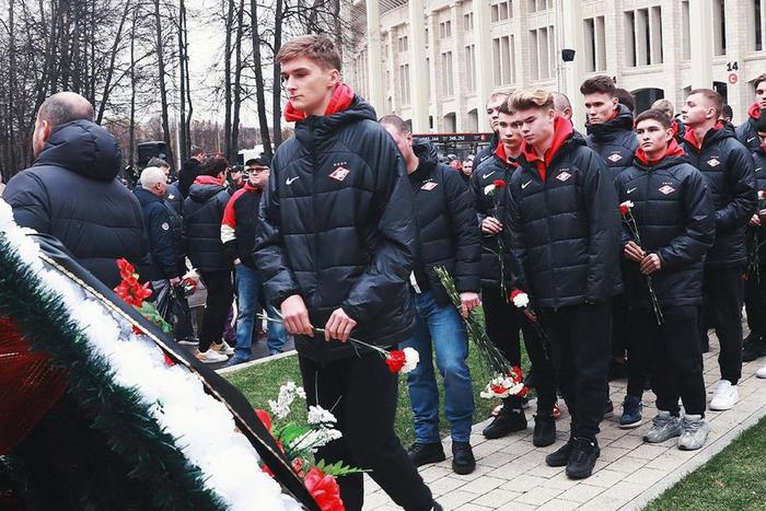 Самая страшная трагедия в истории отечественного футбола: 40 лет назад в массовой давке в "Лужниках" погибли десятки болельщиков