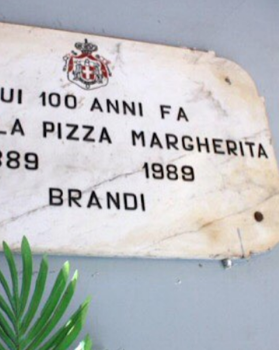 Легендарный ресторан, где придумали "Маргариту", могут закрыть из-за антисанитарии