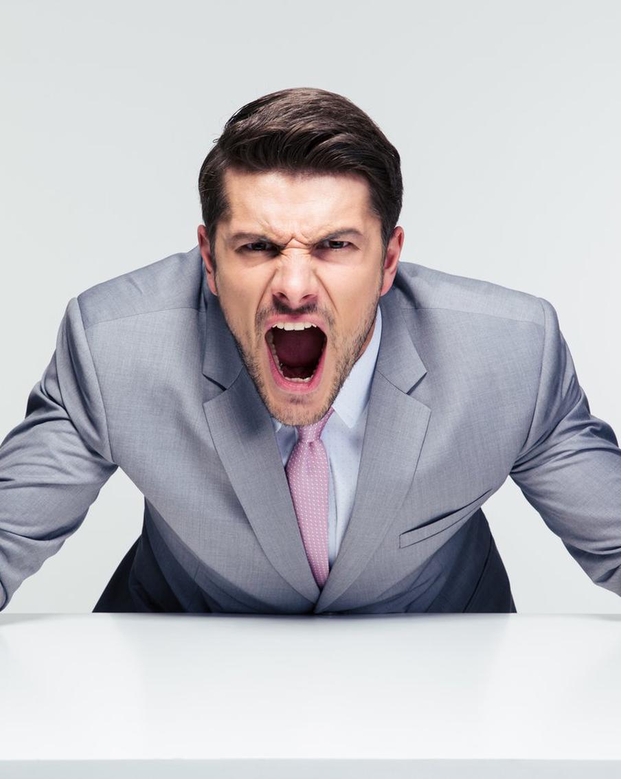 Уйти, но не бросить: эксперты рассказали, как правильно менять работу