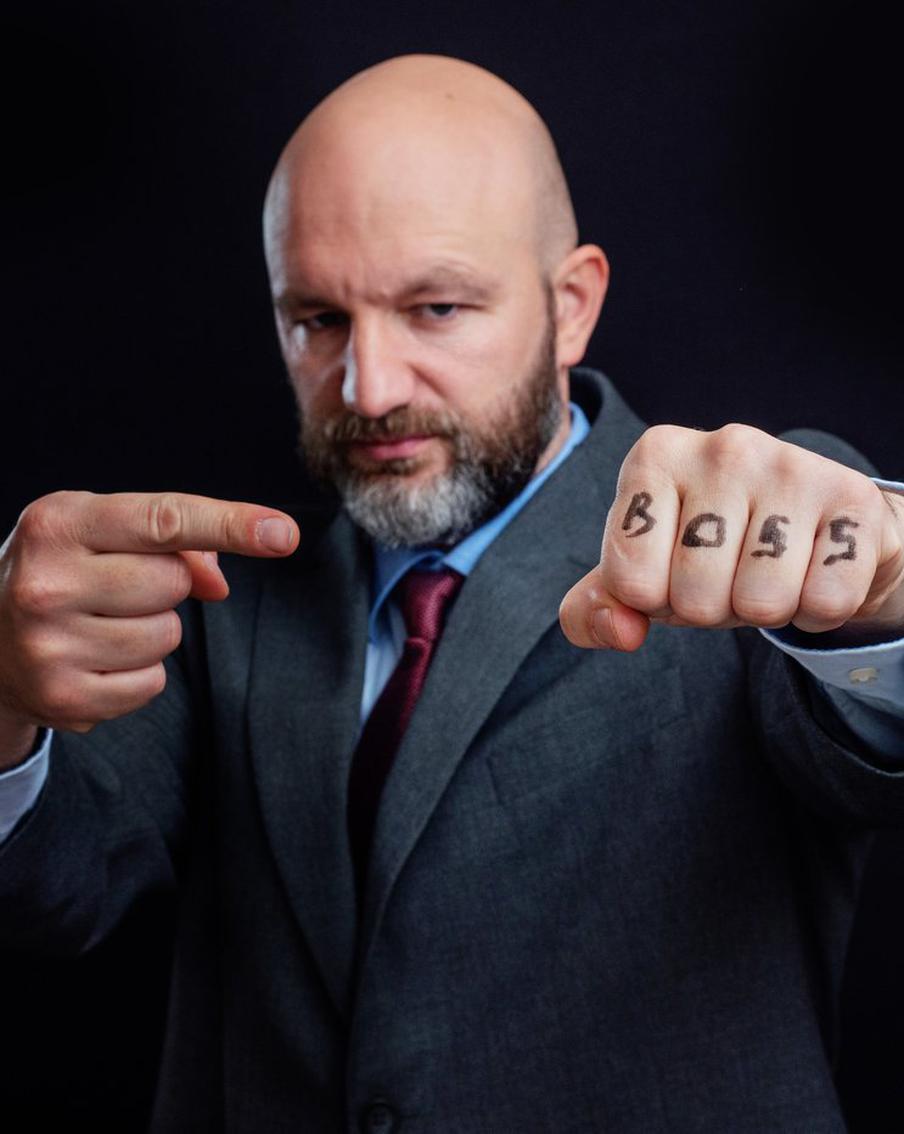 Миранда Пристли и Грегори Хаус: Кто больше тиранит своих сотрудников?