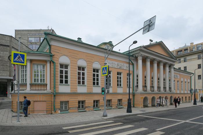 В отреставрированной усадьбе Муравьёвых-Апостолов появятся новые уникальные предметы, связанные с декабристами