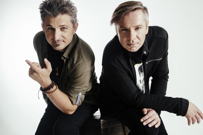 "Мечты, как и любовь к Родине, – очень личные моменты": солисты группы "Ундервуд" поговорили о деньгах и желаниях