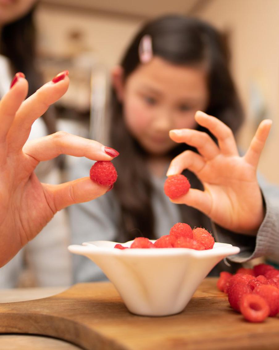 Блогеры научат вас готовить итальянские пироги и роллы в азиатском стиле. Главное – просто внимательно смотреть и запоминать