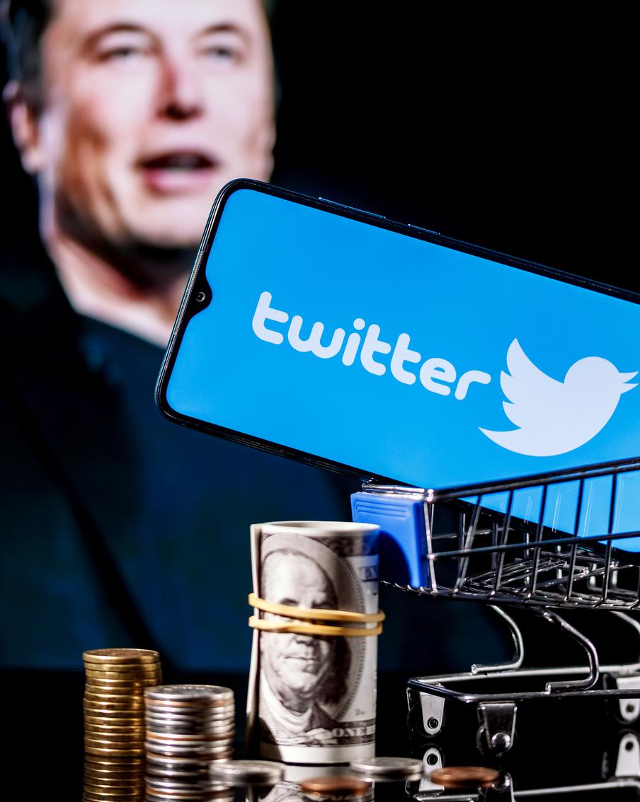 Илон Маск трубит полундру, чтобы спасти Twitter: он заставляет сотрудников работать из офиса под угрозой увольнения