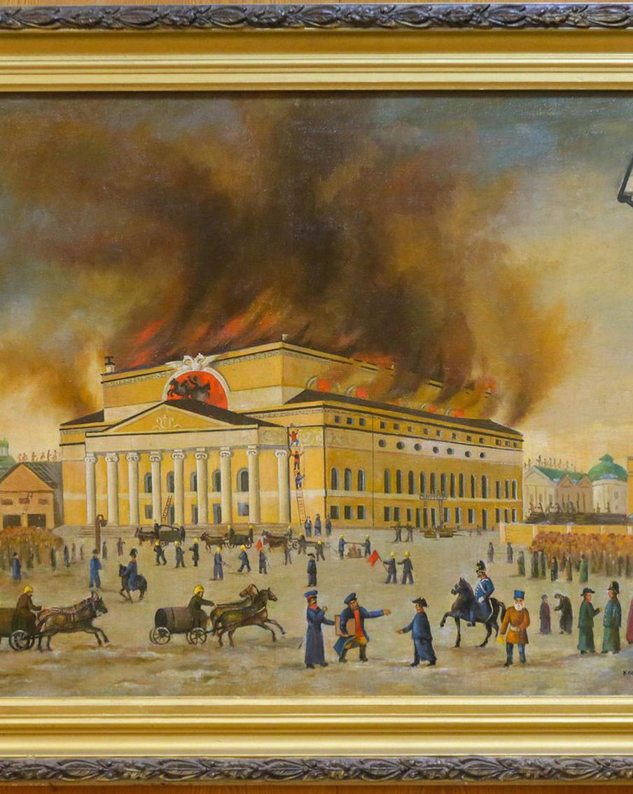 Изучили самые яркие легенды о столичных пожарных, узнали, как раньше наказывали за поджоги