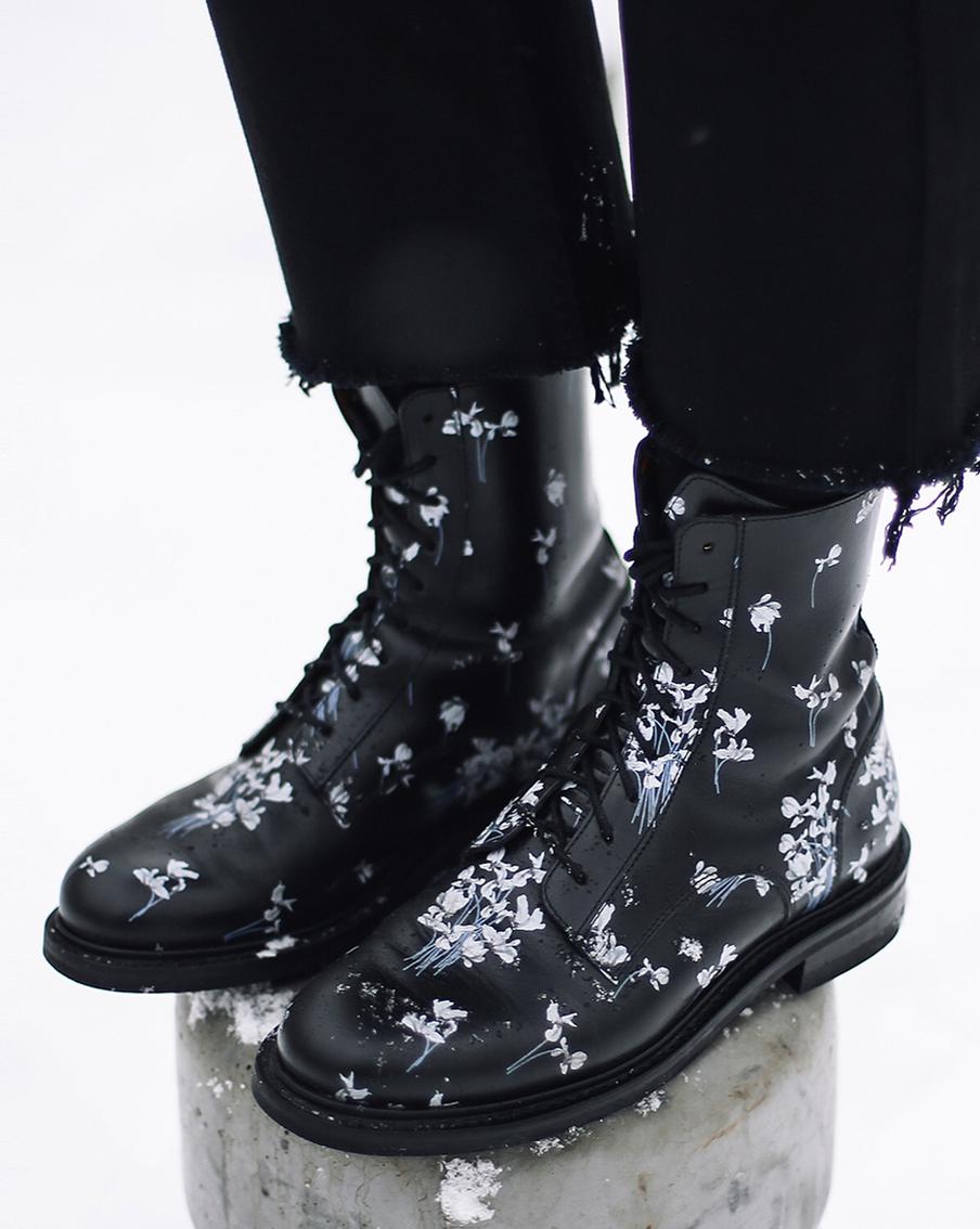 В зимней обуви материал играет важную роль