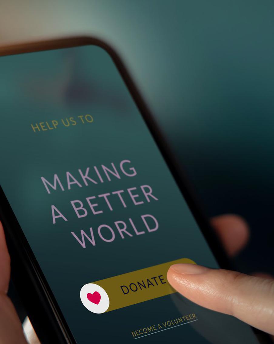 Сердобольные кошельки: россияне в 2022 году стали больше помогать страждущим