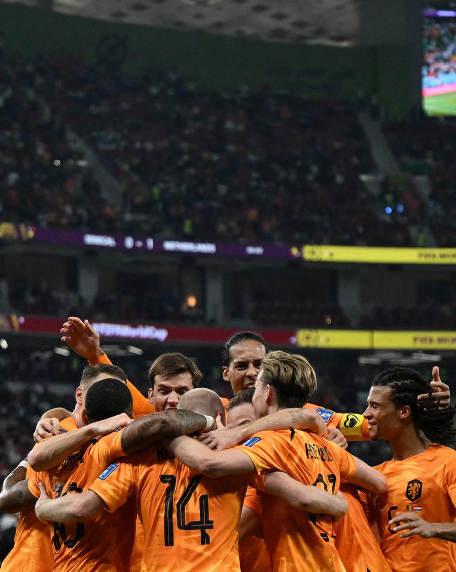 Падение рекордов и первые разочарования: что произошло за день на чемпионате мира по футболу